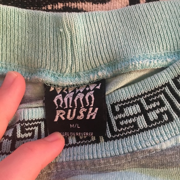 VINTAGE 80s/90s surfer burnout stripe ringer tee - Picture 4 of 4